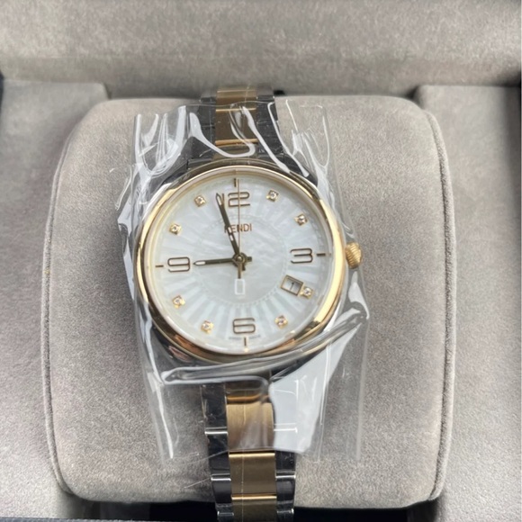 Fendi WOMENS watch main image 8